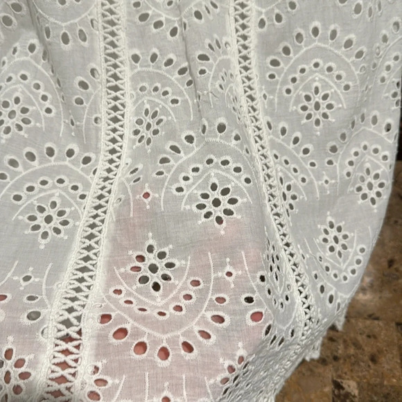 Lioness Tunic - Picture 8 of 12